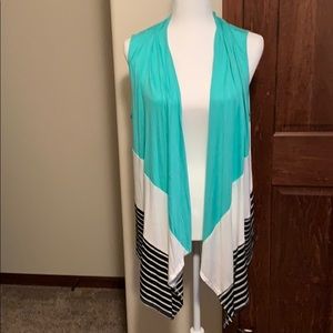 Ladies vest size XL NWT